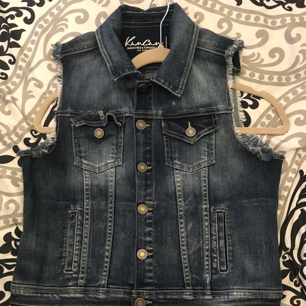 Sleeveless Jean Jacket